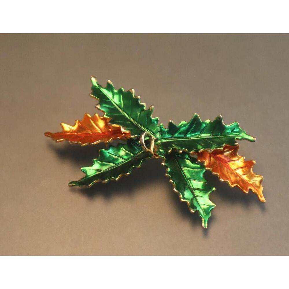 Vintage Christmas Holly St Labre Brooch